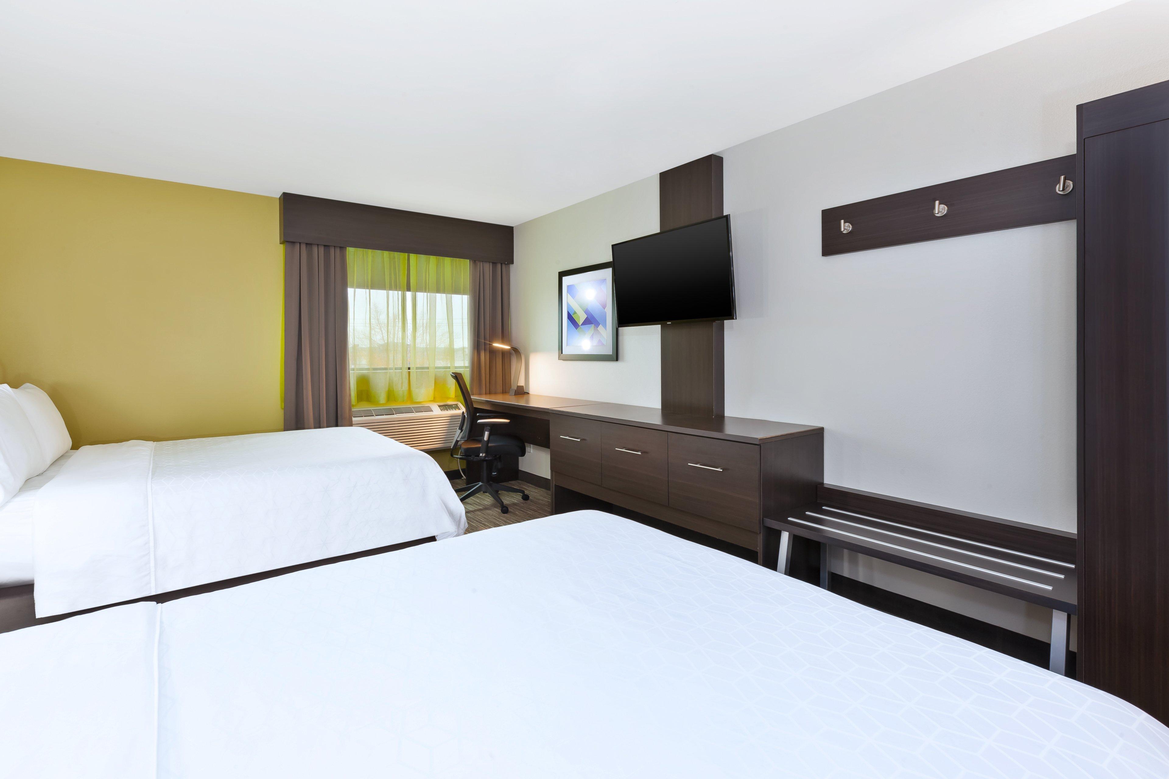 Holiday Inn Express Winnipeg Airport - Polo Park By Ihg Экстерьер фото