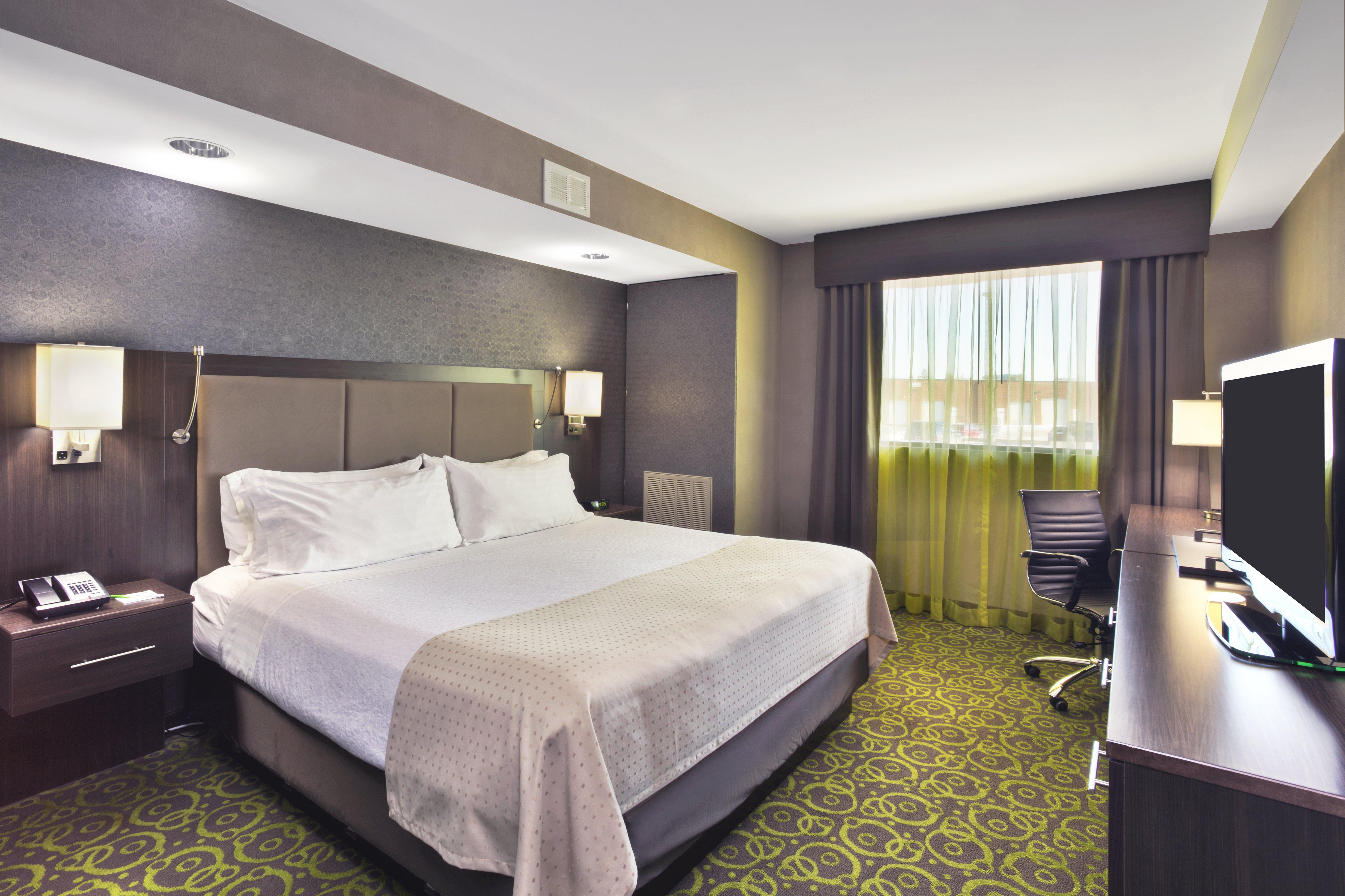 Holiday Inn Express Winnipeg Airport - Polo Park, An Ihg Hotel Экстерьер фото