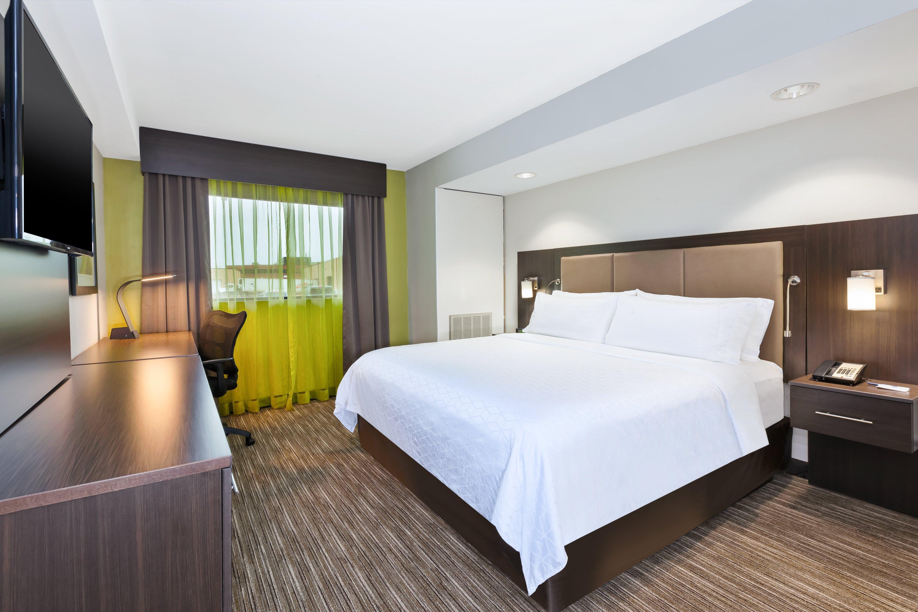 Holiday Inn Express Winnipeg Airport - Polo Park, An Ihg Hotel Экстерьер фото