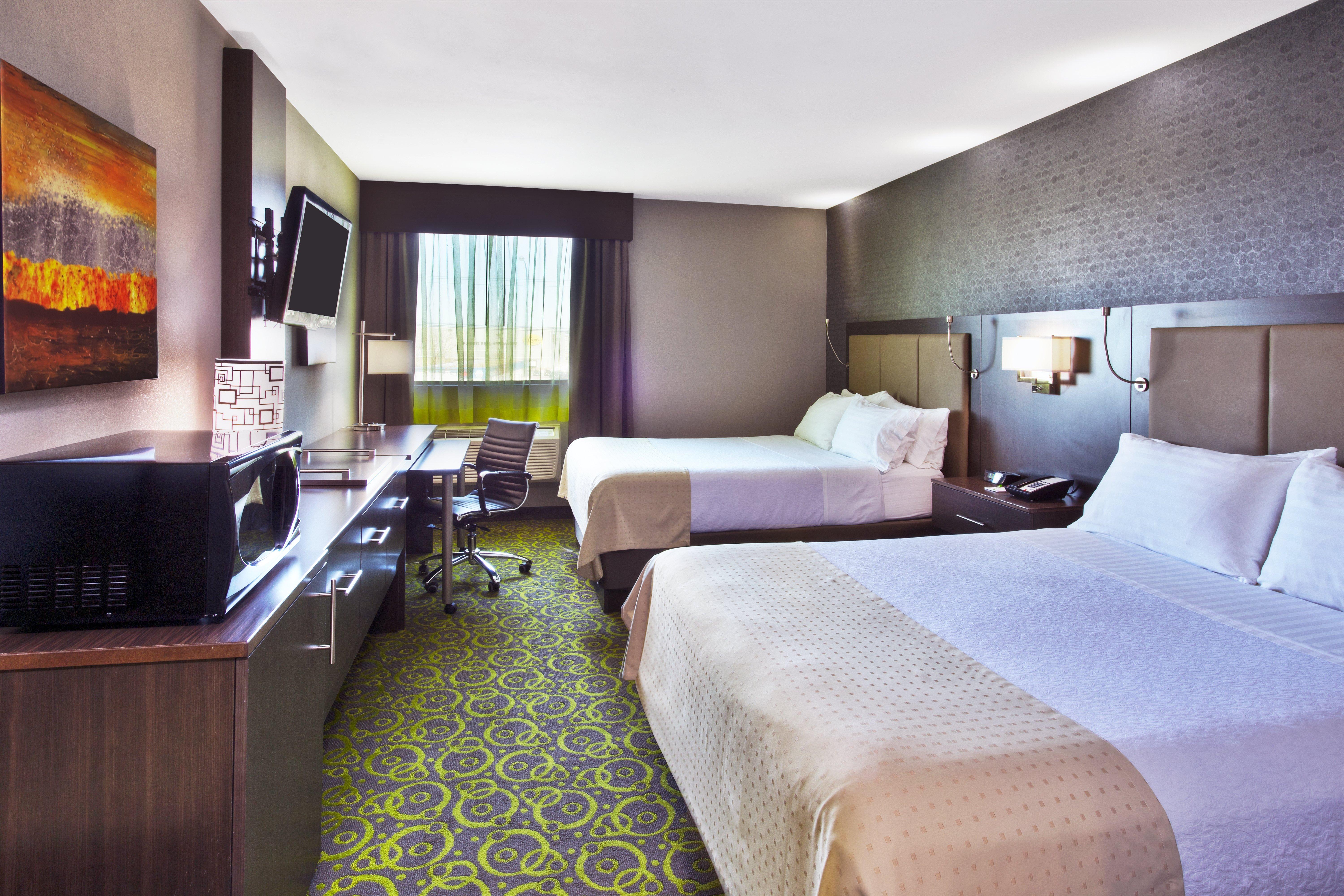 Holiday Inn Express Winnipeg Airport - Polo Park, An Ihg Hotel Экстерьер фото